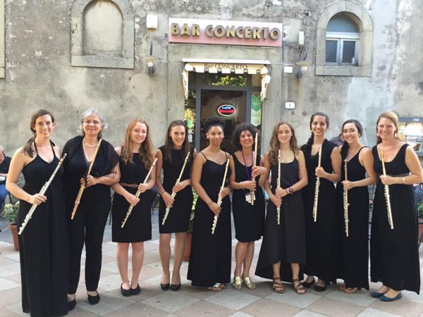 Flute students pictured in Italy