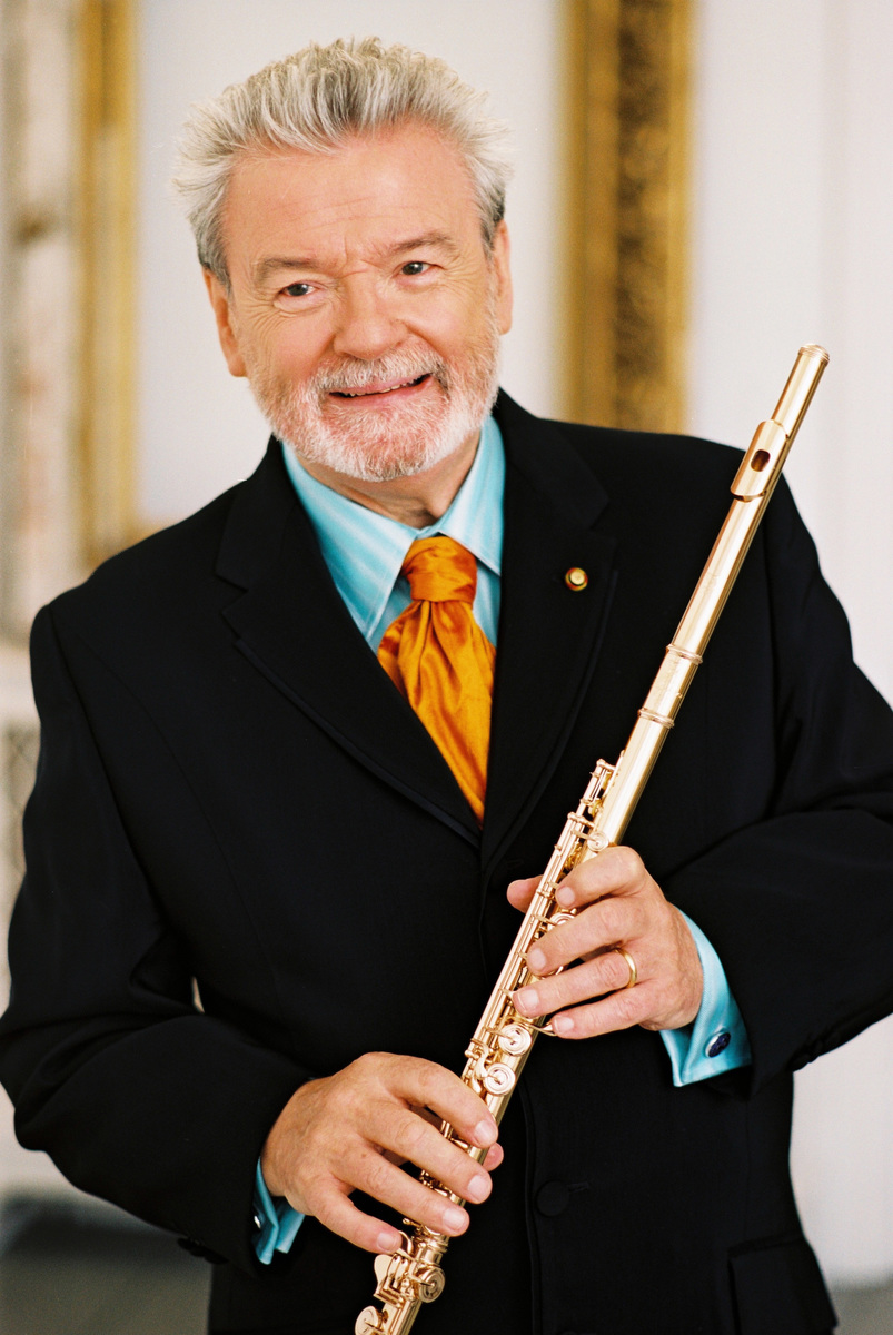 Classical Convergence, Sir James Galway